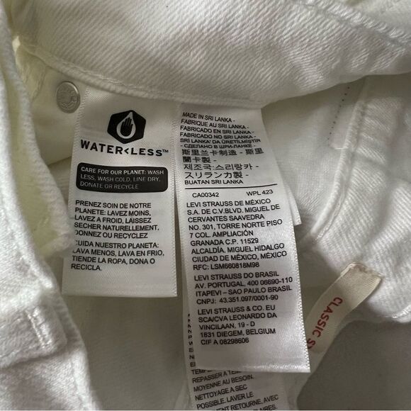 Levi’s Classic Straight Women’s White Twill Jeans - Picture 8 of 9